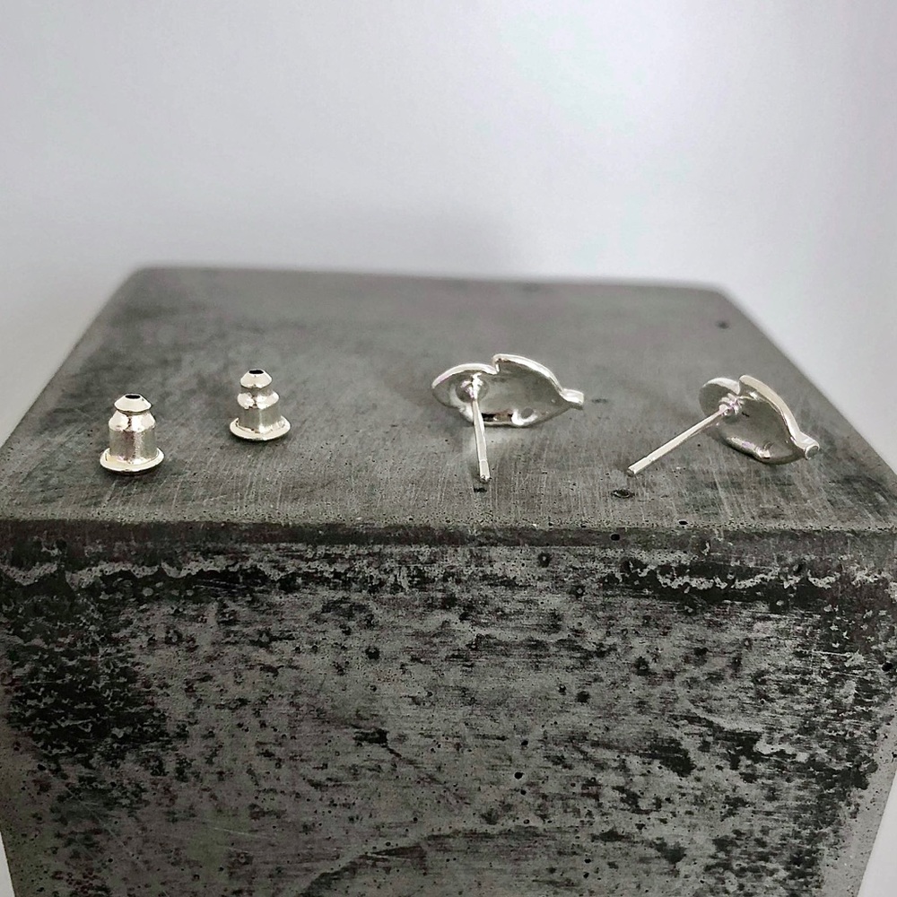 Leaf Stud Earrings - Picture 3 of 3